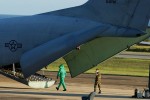 Das Transportflugzeug nach der Landung in Guantnamo